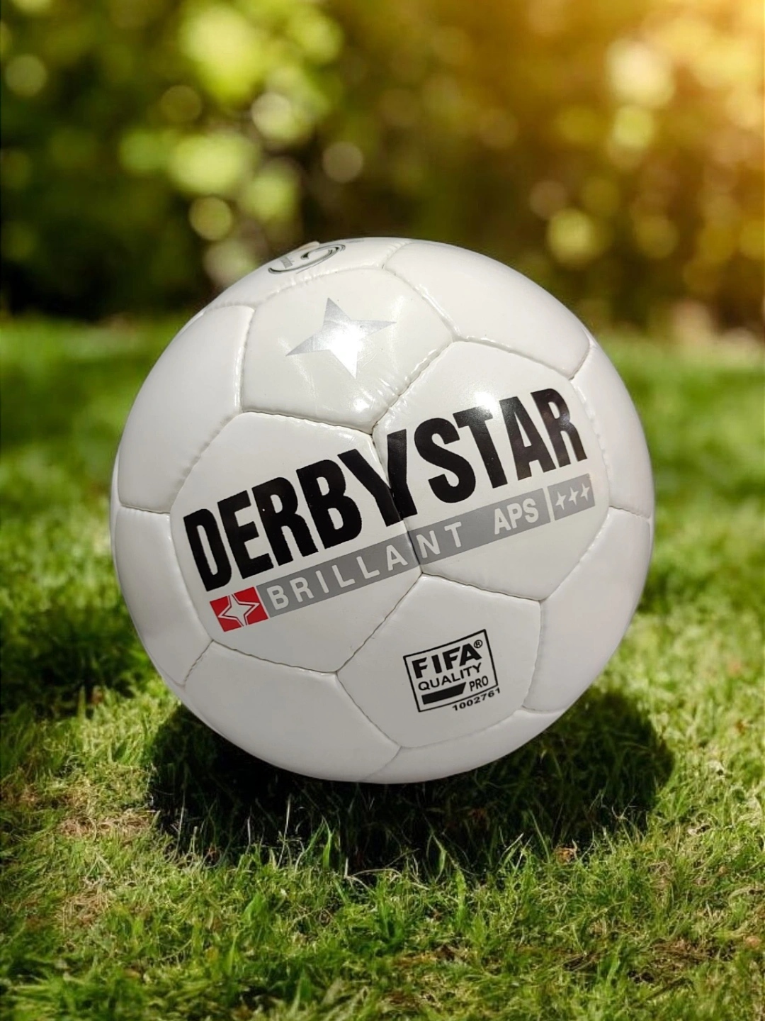 توپ فوتبال دوختی دربی استار سفید رویه ژاپن _ کد 1190